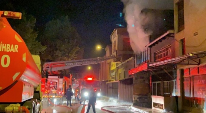 Bursa'daki o depo bir ayda 2 kez yandı