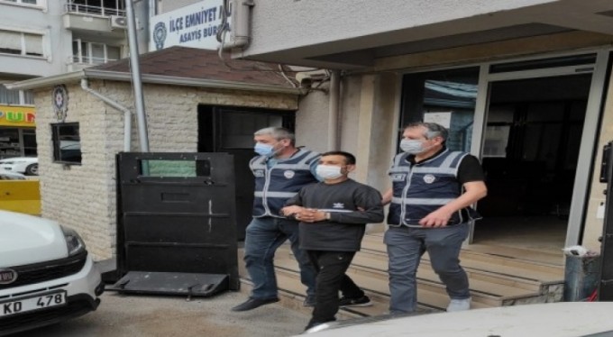 Bayram günü cinayet işleyen genç enselendi