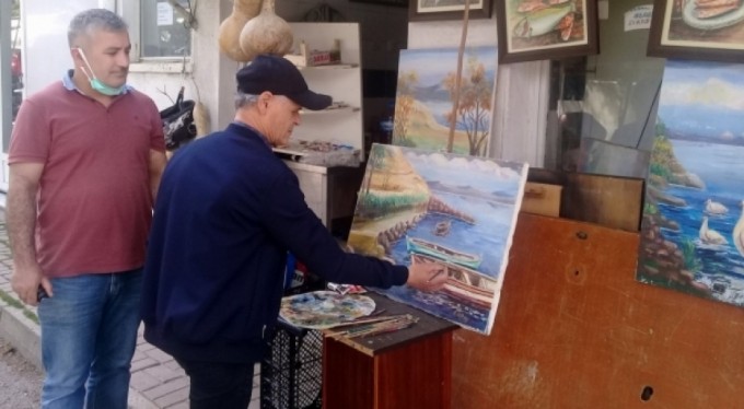 40 yıllık balıkçı, deniz aşkını tuvale yansıtıyor