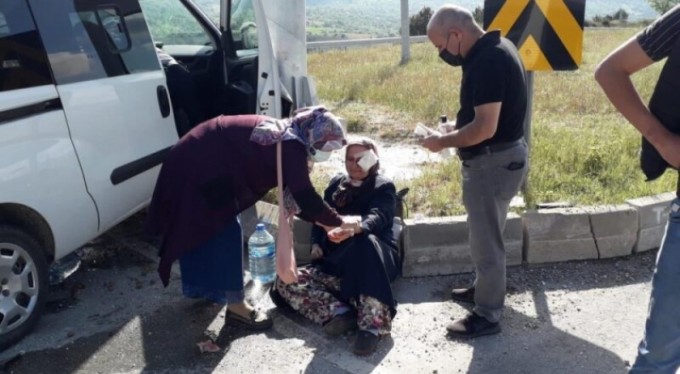 Yaralıya ilk müdahaleyi belediye başkanı yaptı