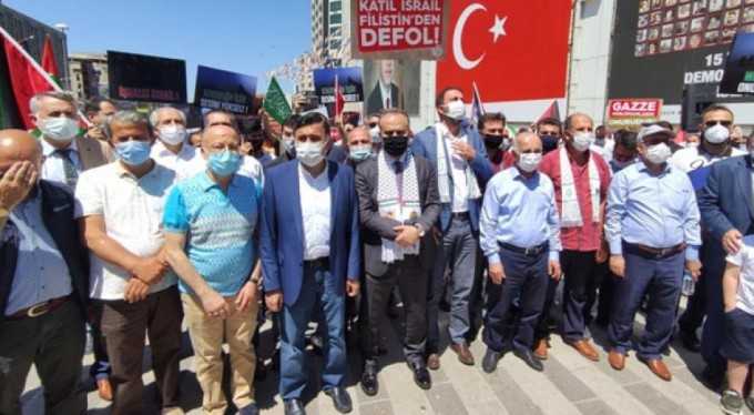 Bursa'da binlerce kişi Filistin için yürüdü