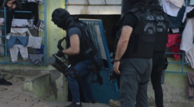 DEAŞ operasyonu 18 kişi gözaltına alındı