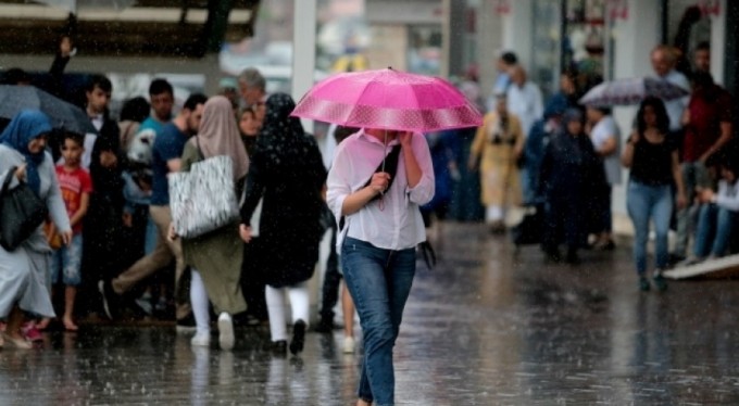 Meteoroloji Bursa için saat verdi, sağanak geliyor