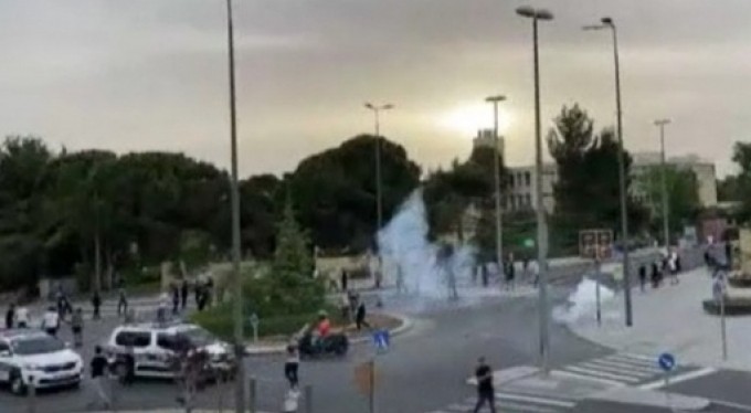 Zalim İsrail sözünde durmadı, Mescid-i Aksa'ya saldırdı