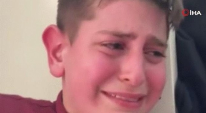 Filistinli çocuk, İsrail güçlerinin müdahalesini gözyaşlarıyla anlattı