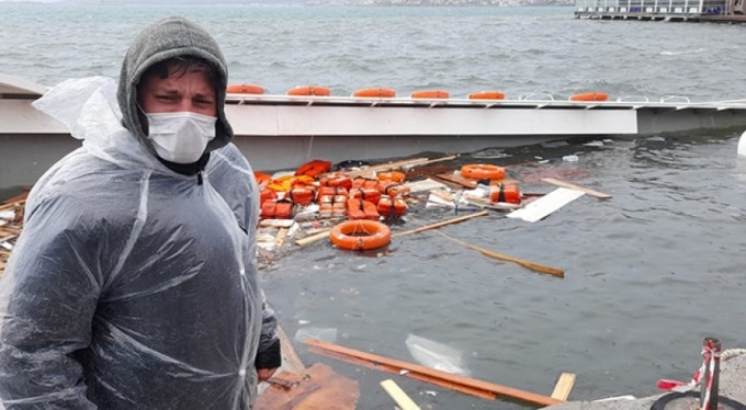 Fırtınada batan tekneden kurtulan genç yaşadıklarını anlattı