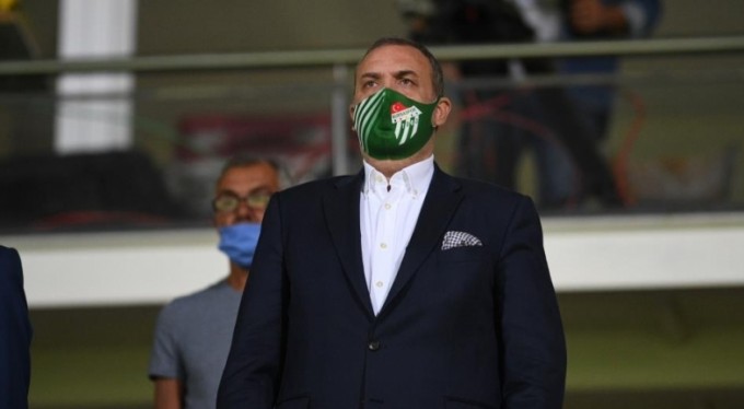 Erkan Kamat'ın listesinden bir ayrılık daha