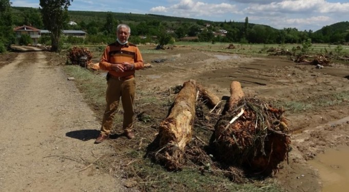 Bursa'da selin dehşeti gündüz ortaya çıktı