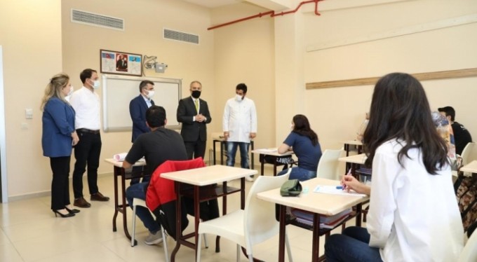 Büyükşehir'den hazırlık öğrencilerine büyük destek