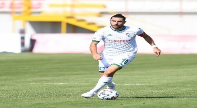 Özer Hurmacı,&nbsp;Bursaspor'a veda etti