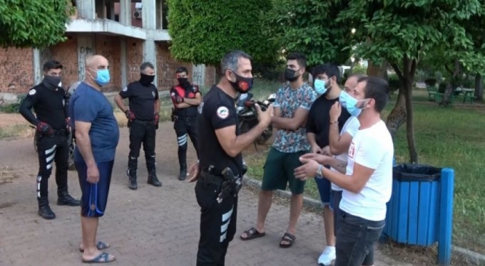 Kısıtlamada kavga etti, polise 'niye geç kaldınız' diye sitem etti