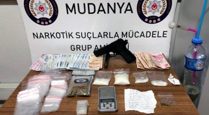 Bursa'da uyuşturucu operasyonu, 4 tutuklama