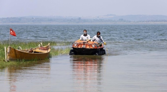 Bursa'da sinekle mücadele mevsimi başladı