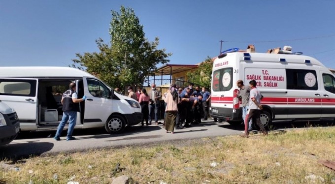 Silahlı saldırıda baba ve oğlu hayatını kaybetti