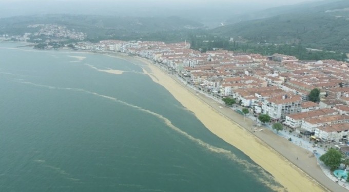 Gemlik Körfezi'ndeki salya istilası böyle görüntülendi