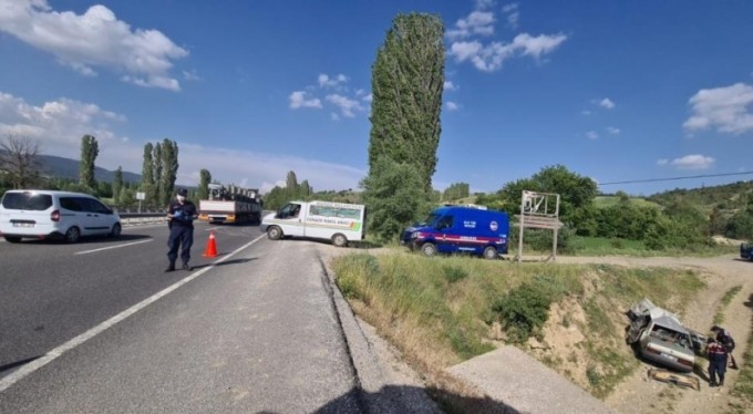 &nbsp;İki kardeş kazada hayatını kaybetti