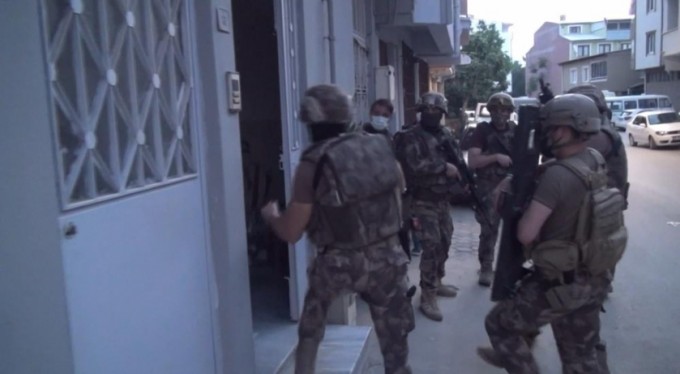 Bursa'da o uyuşturucu operasyonunda 10 tutuklama