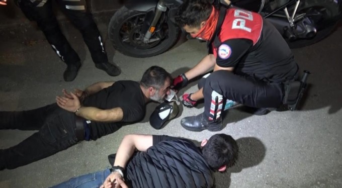 Bursa'da polisi peşinden koşturdu, diş derdine düştü