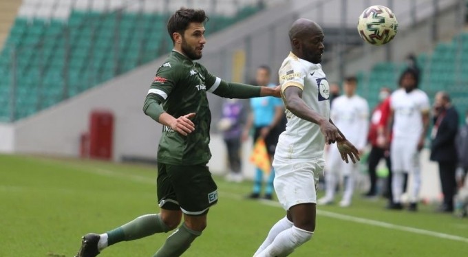 Bursaspor'da 6 futbolcu boşa çıkıyor