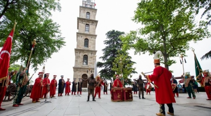 Her cuma mehter konserine davetlisiniz