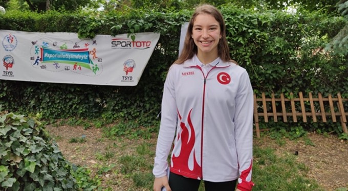 Ayşe Begüm Onbaşı: 'Türk kadınının gücünü dünyaya gösterdik'