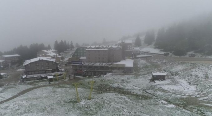 Uludağ'da haziran ayında kar sürprizi