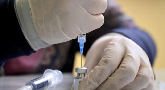 ABD'de Covid-19 aşı seferberliği başladı