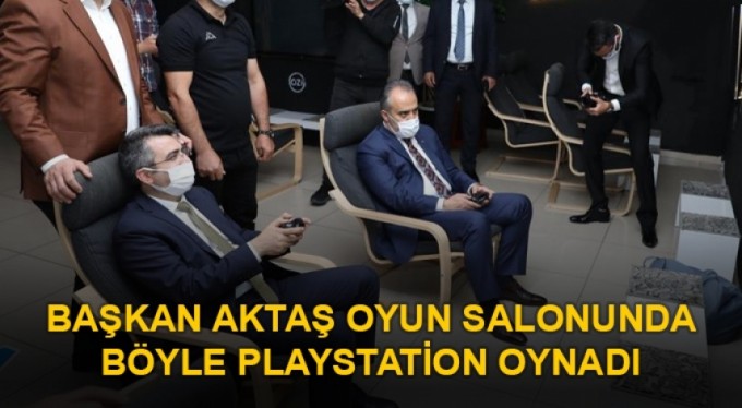 Başkan Aktaş oyun salonunda böyle playstation oynadı