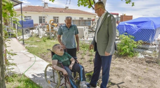 Hidrosefali hastası Batuhan artık çok mutlu