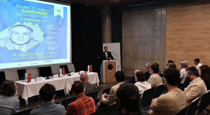 Akademisyenler Ahmet Hamdi Tanpınar'ı anlattı