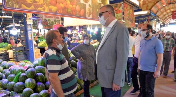 Karacabey'de yeni pazar yeri projesi geleceğe hitap edecek