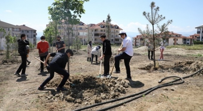 173 fidan toprakla buluştu