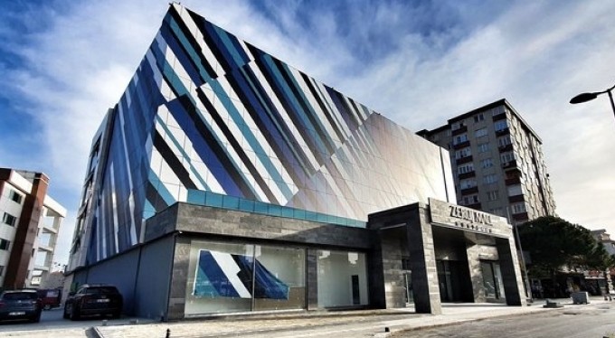 Dünyanın ikinci kadın temalı AVM'si açıldı