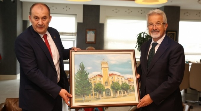 Nilüfer Kubrat'a yardım eli uzattı