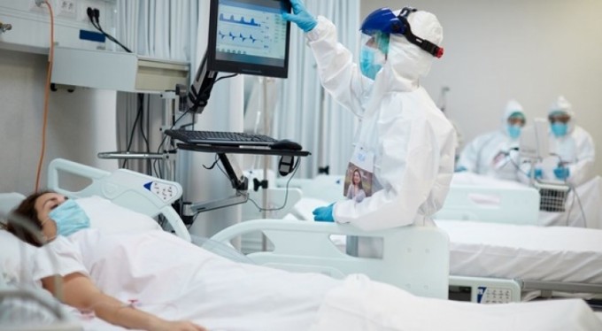 Ağır Covid geçirenlerin yüzde 1'inden daha azı yeniden enfekte oluyor