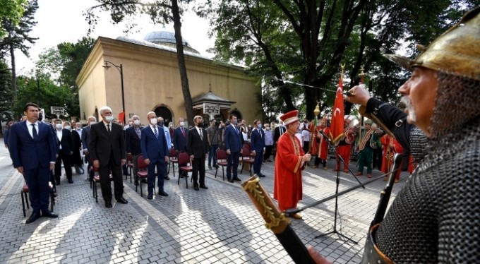 Murat Hüdavendigar, Kosova'dan sonra Bursa'da da anıldı