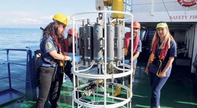 Marmara'da 'ölümcül gaz' korkusu: Yukarıya doğru çıkıyor