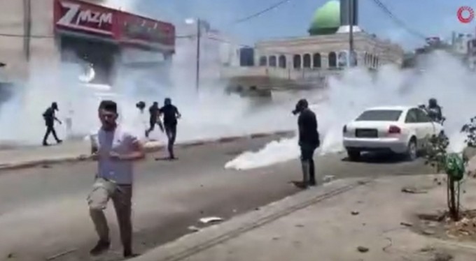 İsrail güçlerinden Nablus'ta Filistinli göstericilere müdahale: 353 yaralı