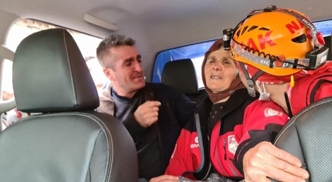 100 kişi onun için seferber oldu: Bakın nerede bulundu!