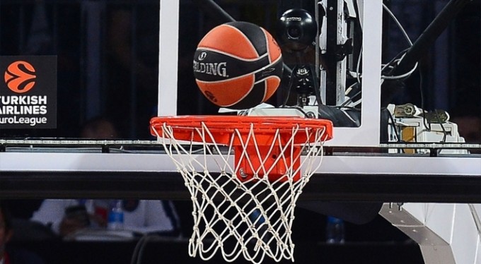 Milliler Rusya'yı devirdi