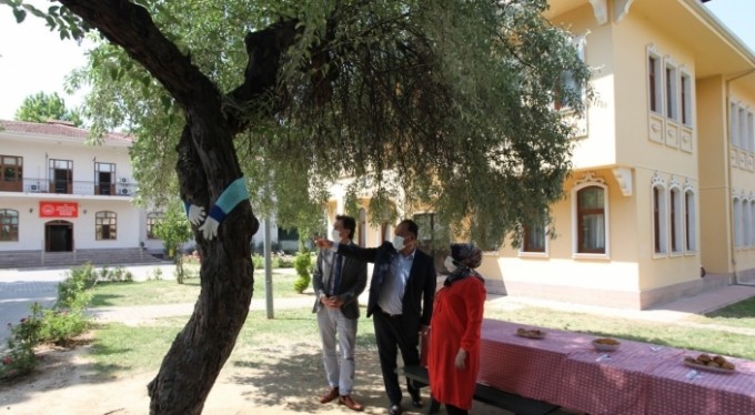 Çocuk evlerine BUTTİM'den jest