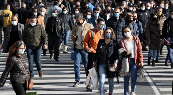 3. doz aşı ne zaman? İşte 'normal hayat' planı