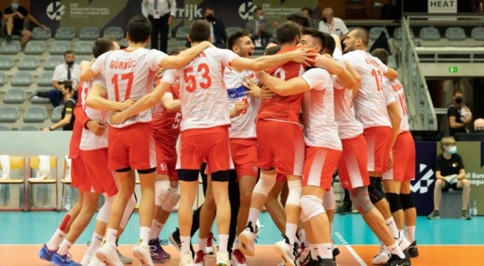 A Milli Erkek Voleybol Takımı, Avrupa Altın Ligi şampiyonu
