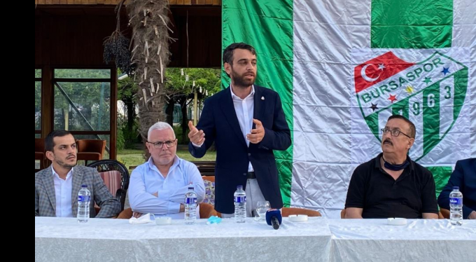 "Bursaspor'un geleceği 500 bin Euro'ya çöp edilmiş"