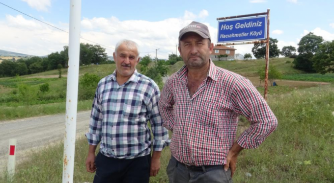 Bana ait dedi köy yolunu kapadı