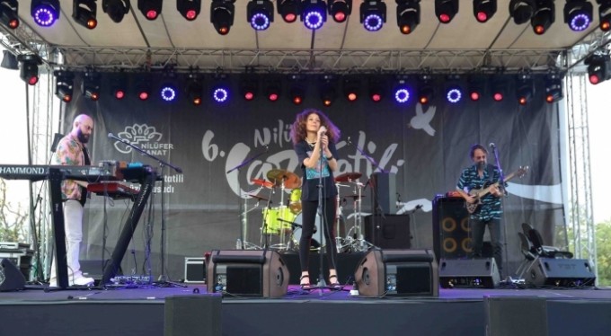 Nilüfer'de caz dolu günler başladı