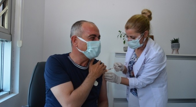 Başkan Sertaslan aşı oldu