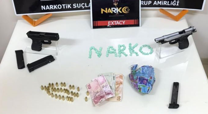 Bursa'da uyuşturucu operasyonu: 2 gözaltı