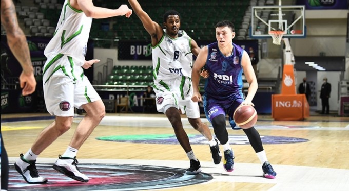 Tofaş Basketbol Takımı, Pako Cruz'u kadrosuna kattı