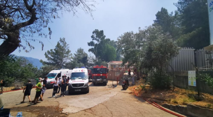 Marmaris'teki yangında, bir orman işçisi hayatını kaybetti